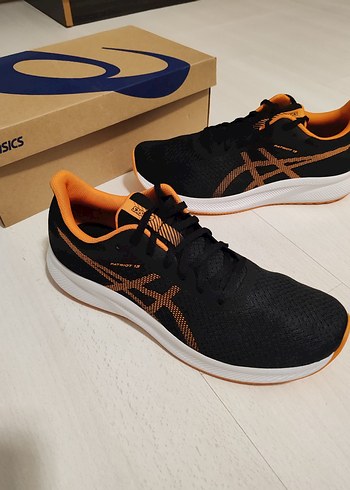 Asics 45