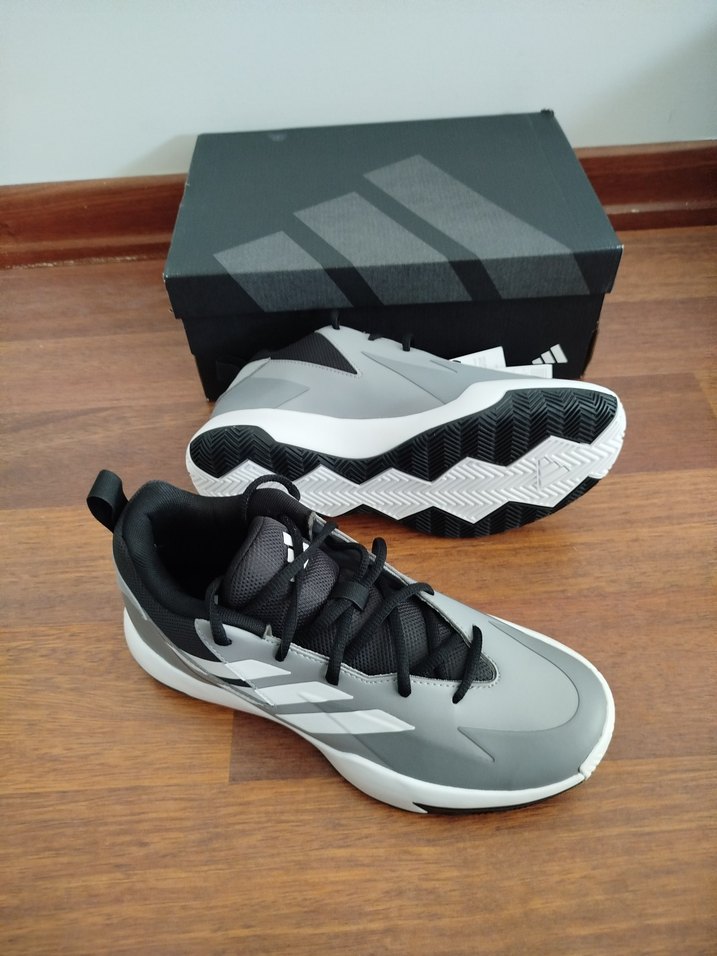 Gri Adidas Basketbol Ayakkabısı - Görsel 2