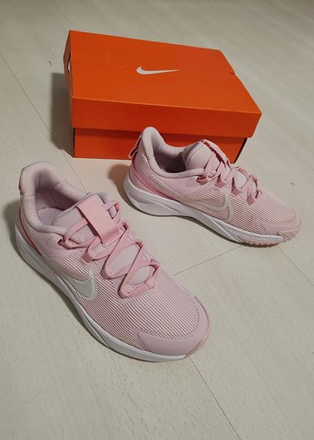 Nike Pembe Elastik Bağcıklı Spor Ayakkabı - Görsel 5