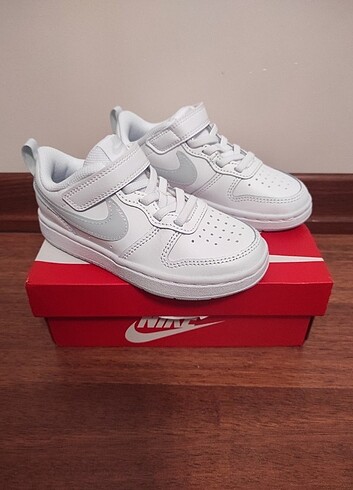Nike çocuk spor ayakkabı