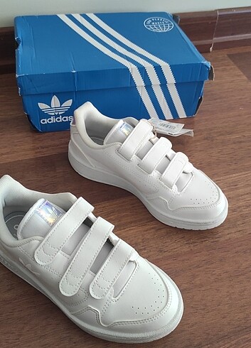Adidas ayakkabı 