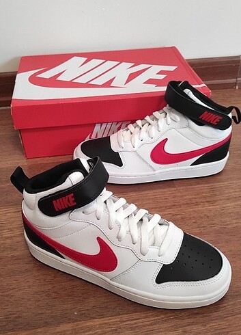 37,5 Beden Nike ayakkabı 