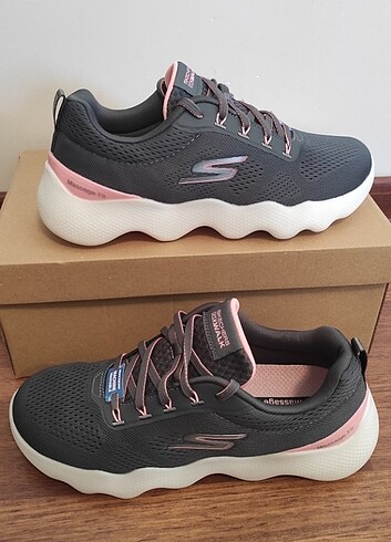 Skechers ayakkabı 