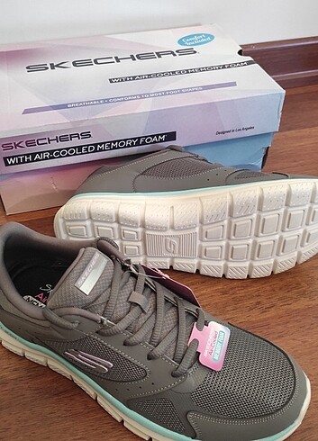 40 Beden gri Renk Skechers ayakkabı
