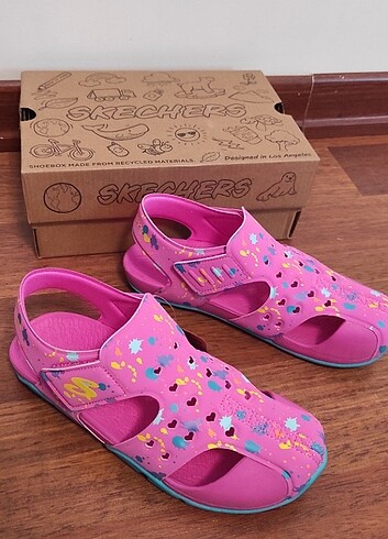 35 Beden pembe Renk Skechers sandalet