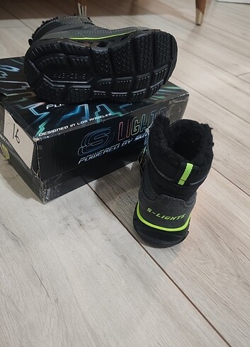 Skechers #Skechers# #spor ayakkabı# #bot#