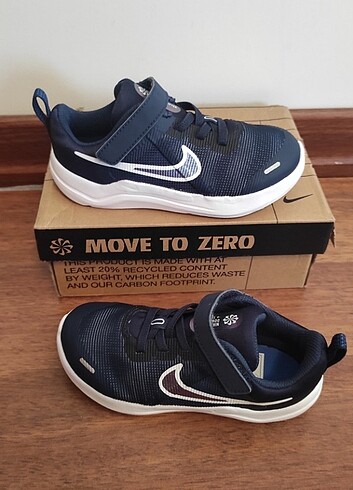 27 Beden lacivert Renk Nike ayakkabı 