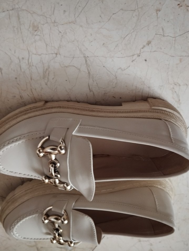 Tokalı Beyaz Deri Kadın Loafer Platform - Görsel 2