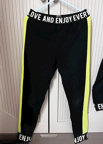 Siyah Neon Detaylı Kız Eşofman Takımı - Görsel 3