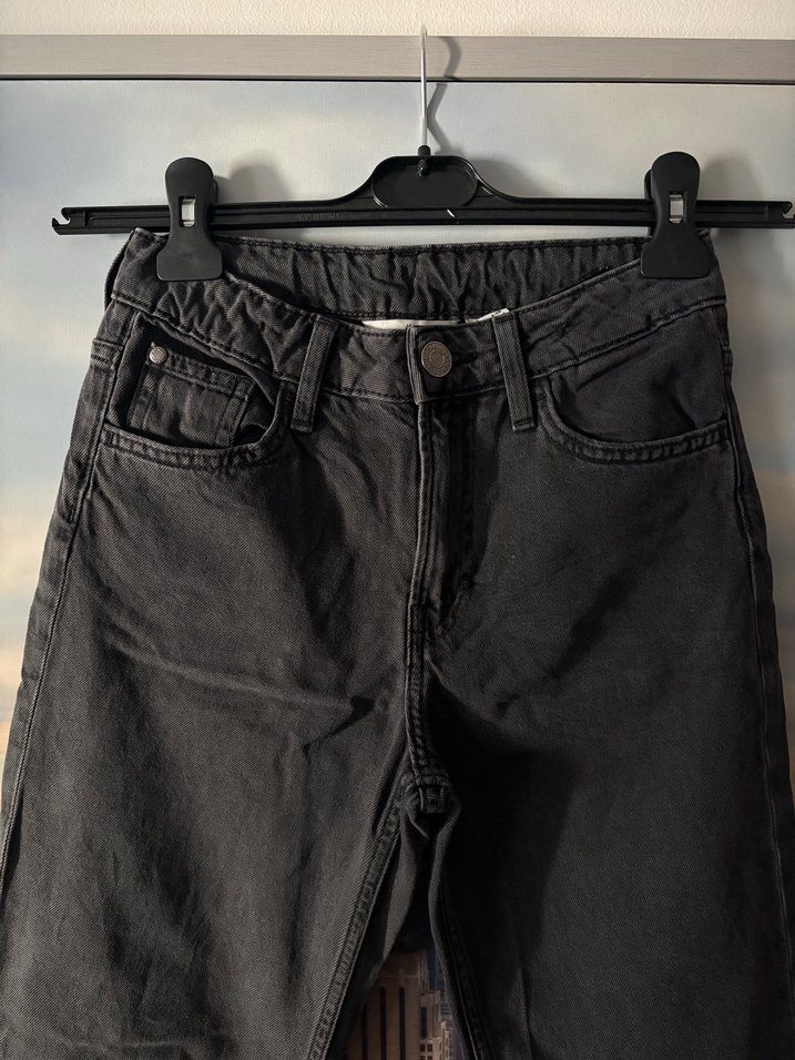 Kemer Detaylı Siyah Bol Kesim Kadın Kot Pantolon - Görsel 2