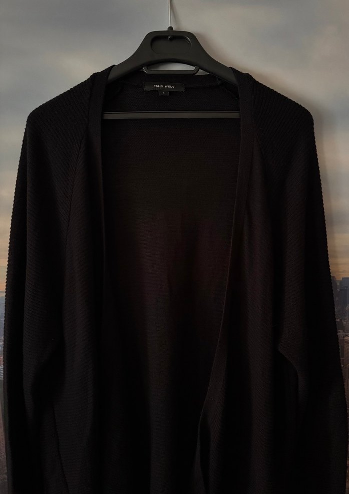 Kadın Siyah Hırka - Görsel 2