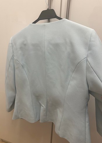 Düğmeli Kısa Kesim Kadın Blazer Ceket - Görsel 4