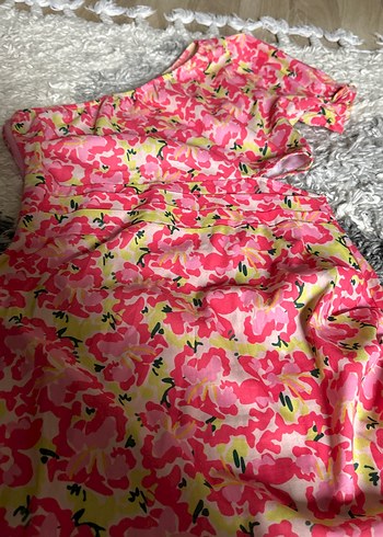 Pembe Renkli kısa çiçek  Desenli Volanlı Elbise - Görsel 2