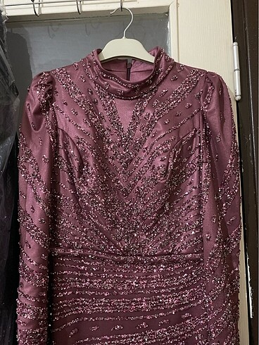 Pembe taslı abiye - Görsel 5