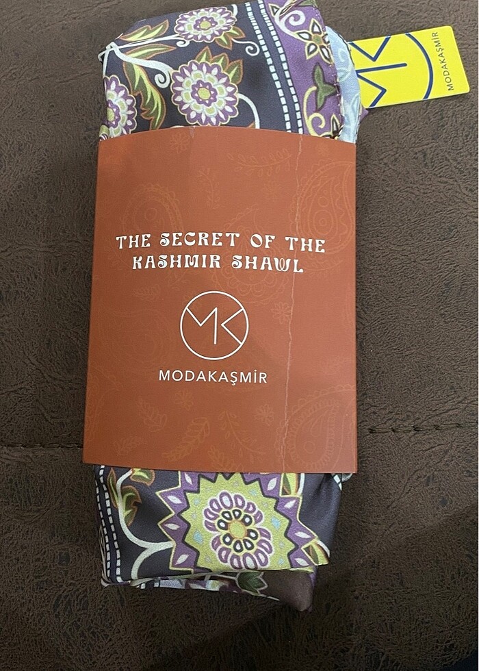 Desenli şal - Görsel 2