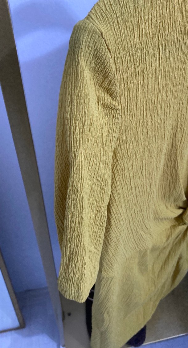 Sarı Kısa Kollu Büzgülü Mini Bluz - Görsel 3