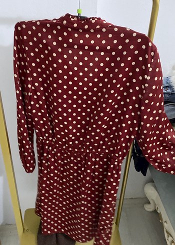 Bordo Puantiyeli V Yaka saten Uzun Kollu Elbise - Görsel 5