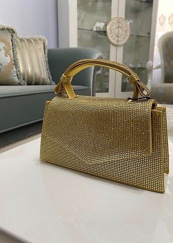 Altın Renkli Parlak Kadın Abiye Çanta - Görsel 7