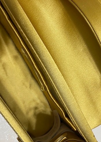 Altın Renkli Parlak Kadın Abiye Çanta - Görsel 3