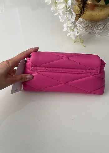 Zincir Detaylı Pembe Deri Kadın Çanta - Görsel 4