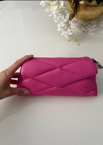 Zincir Detaylı Pembe Deri Kadın Çanta - Görsel 3