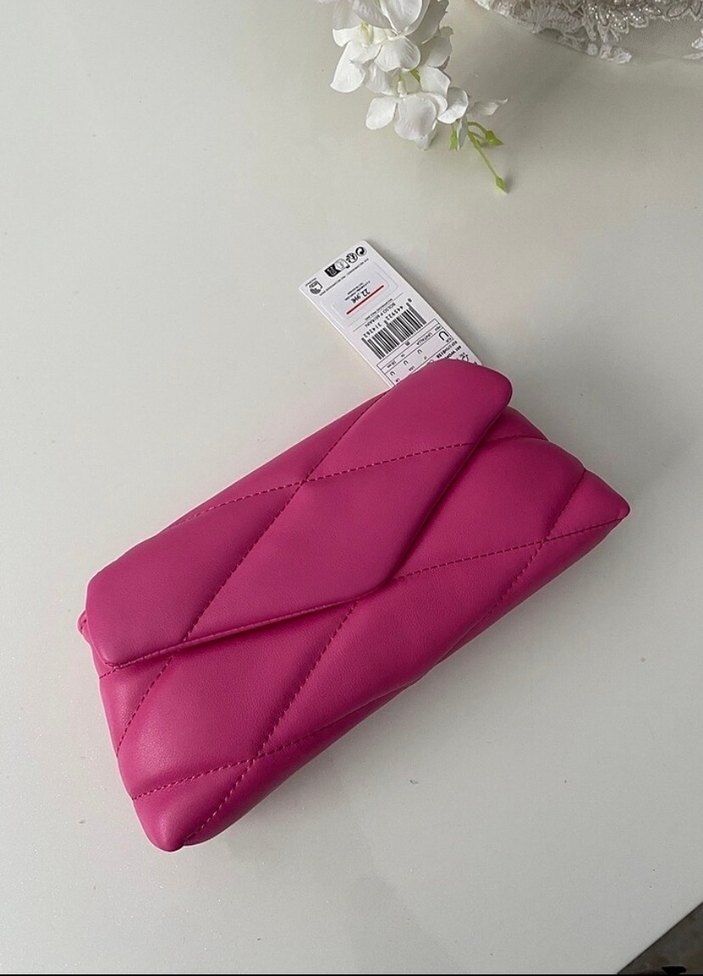 Zincir Detaylı Pembe Deri Kadın Çanta - Görsel 2