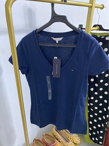 Tommy v kaya tshirt