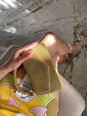 Zara gold çanta