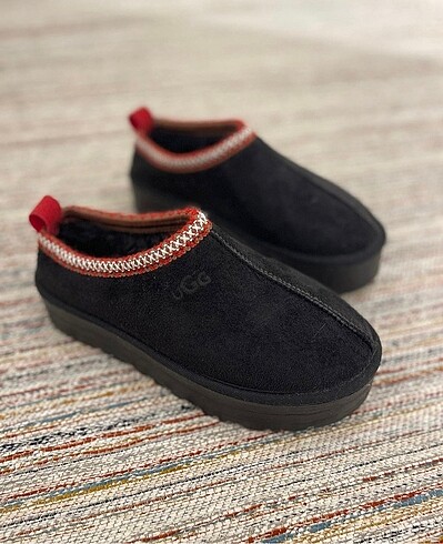 38 Beden UGG TAZZ