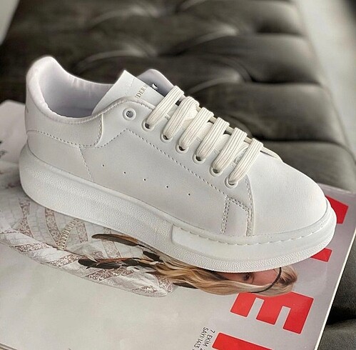 37 Beden çeşitli Renk ALEXANDER MCQUEEN İTHAL