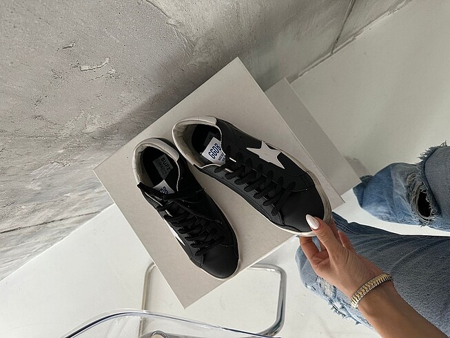 Golden Goose Deluxe GOLDEN GOOSE
