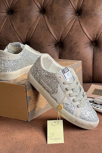 39 Beden GOLDEN GOOSE İTHAL