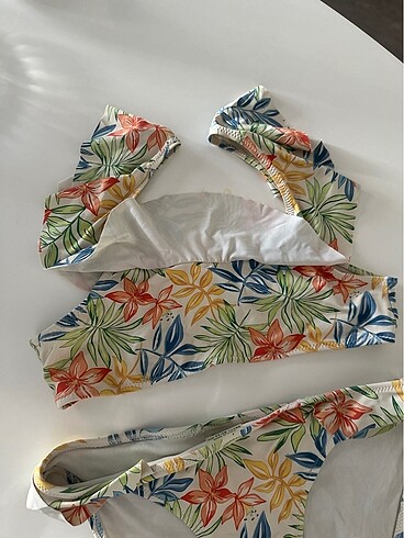 11-12 Yaş Beden Zara bikini