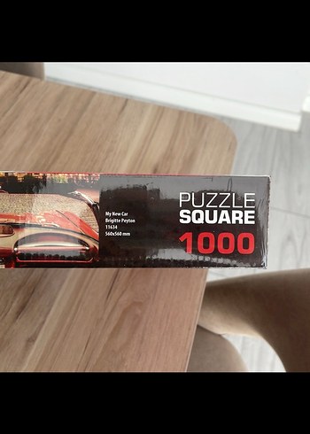 Kırmızı Araba Temalı 1000 Parça Puzzle