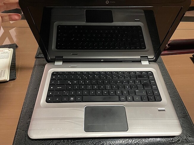 hp laptop i3