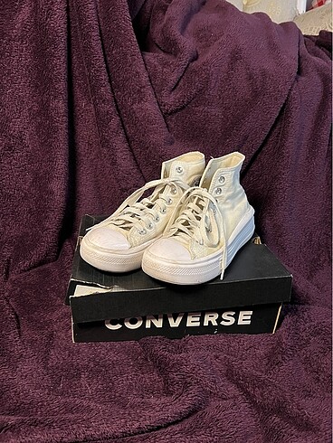 Converse Beyaz kalın tabanlı converse orijinal