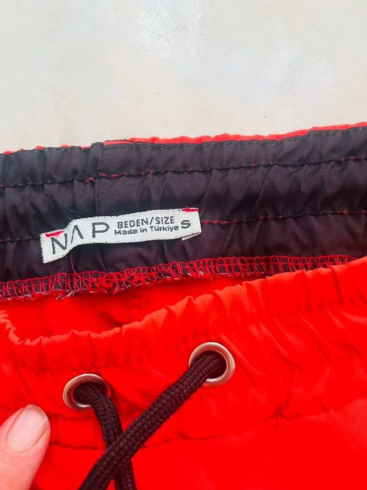 Kırmızı Mini Erkek Şort Mayo - Görsel 4