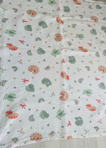 Beyaz Desenli Çocuk pikesi - Görsel 4