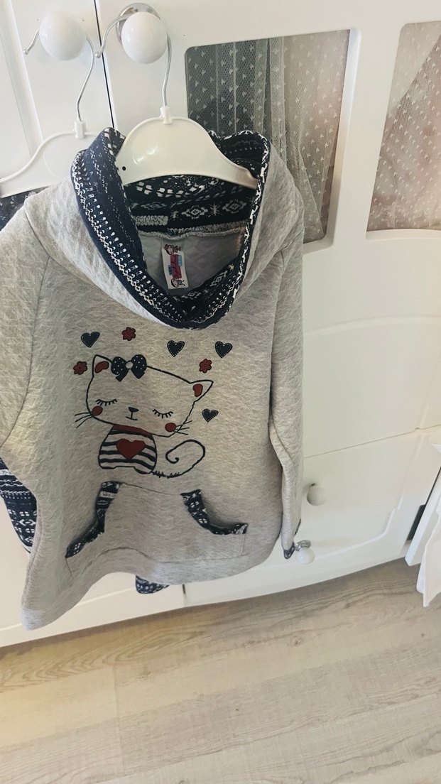 Gri Kedili çocuk kazak - Görsel 3