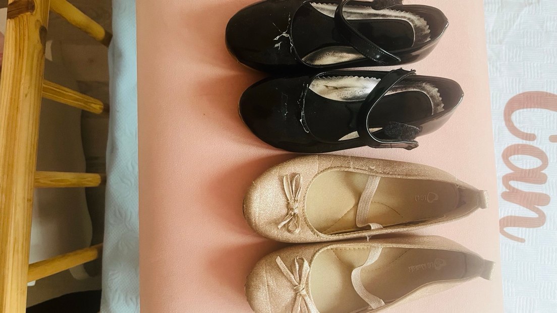 Kız Çocuk Altın Parlak Fiyonk Detaylı Babet - Görsel 2