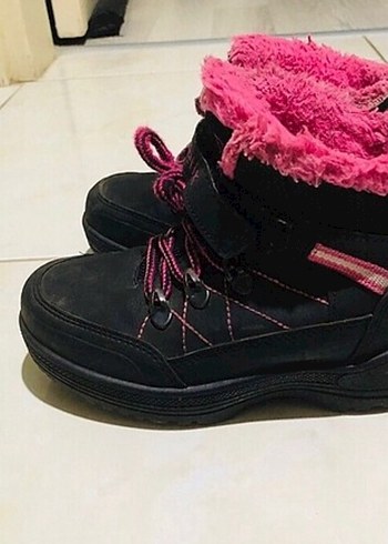 Kız Çocuk Pembe Siyah Bağcıklı Bot