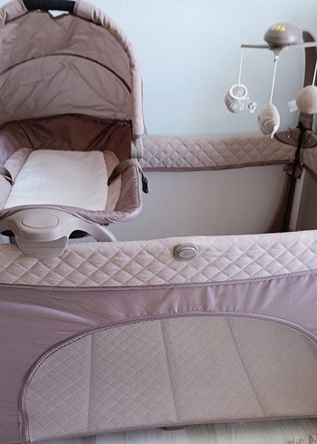 Bej Pastel Oyun Parkı ve Beşik
