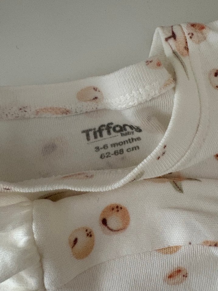 Bebek Kız Beyaz Fırfırlı Uzun Kollu Takım - Görsel 5