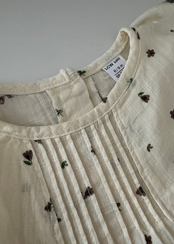 Kız Bebek Kahverengi Nakışlı Fırfırlı Takım - Görsel 3