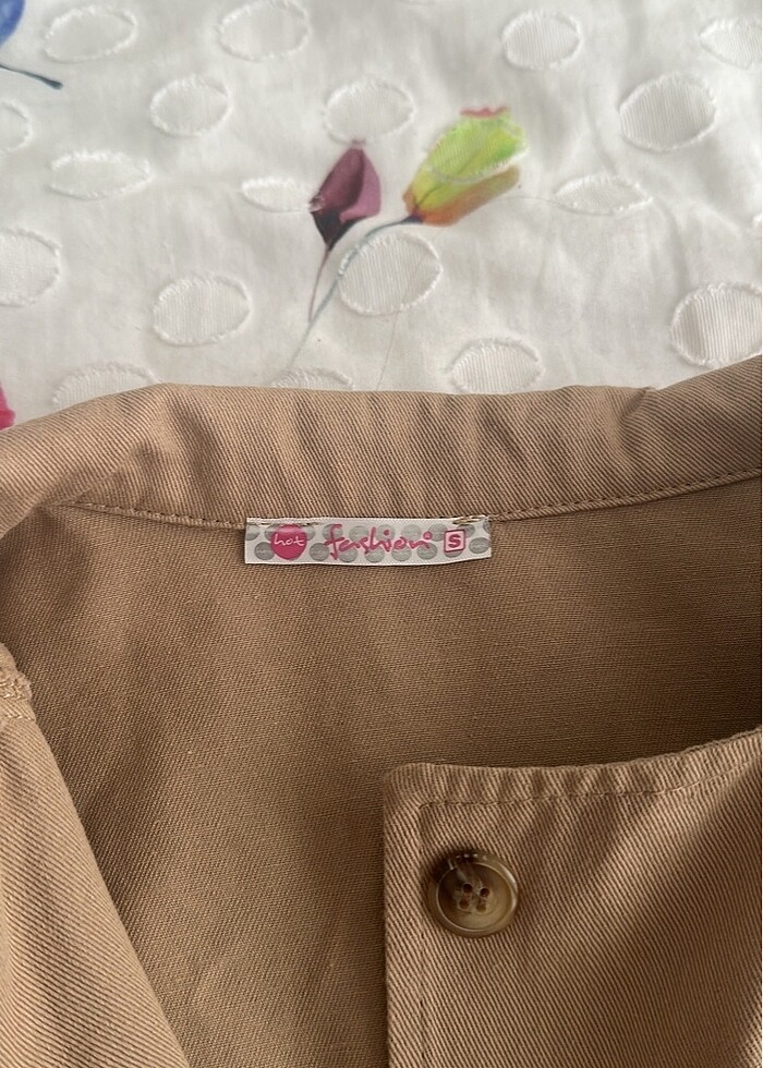 Kısa trenç - Görsel 2