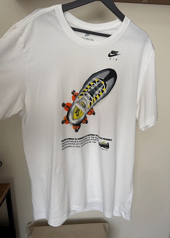 Nike Air Beyaz Tisort