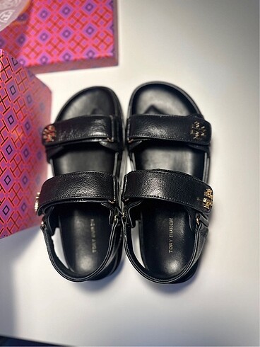 37 Beden siyah Renk Tory burch sandalet