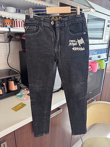 Zara 9 yaş kot pantalon
