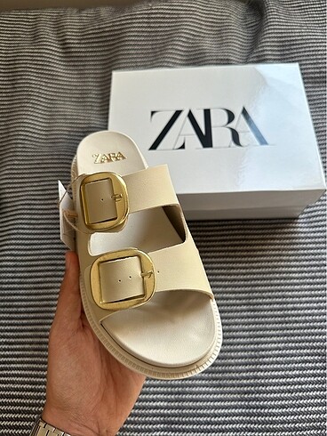 37 Beden ten rengi Renk Zara Bej Terlik Outlet