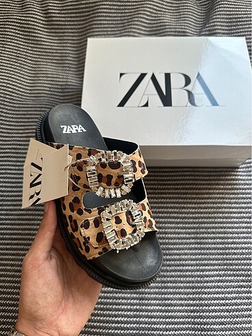 Zara Zara Taşlı Terlik Outlet